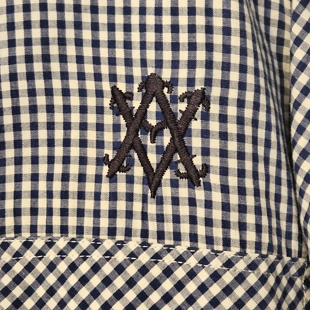 Avirex blue and white checkered short-sleeve button-up shirt Size 4X - Picture 4 of 7